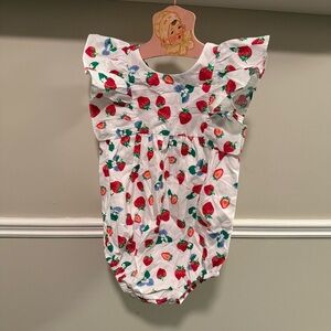 Petit Peony Strawberry Bubble Romper – Size 2Y
